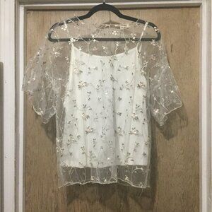 Listicle embroidered sheer floral size medium very feminine